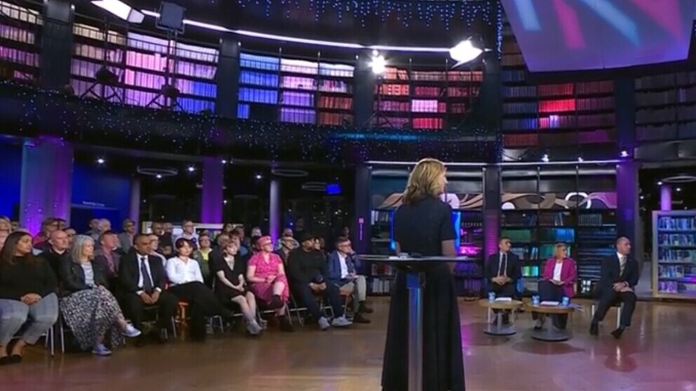 Newsnight on the road with an audience in Birmingham looking at health 